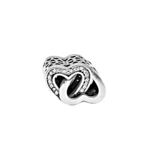 Srebrna zawieszka typu beads w kształcie dwóch złączonych serc.
