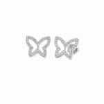 Srebrne kolczyki w kształcie ażurowego motylka z zapięciem typu sztyft. Kolczyki zdobione cyrkoniami.