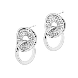 srebrne kolczyki sztyfty z okrągłym elementem bogato zdobionym cyrkoniami z dziurką w środku przez którą przechodzi gładkie kółeczko wiszące